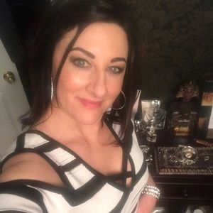 Meet your Posher, Rhonda